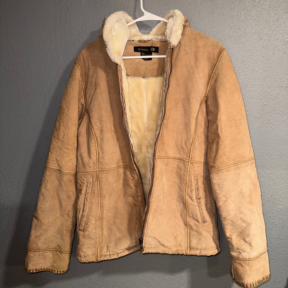 BKE Boutique Genuine Leather Medium Fur Coat